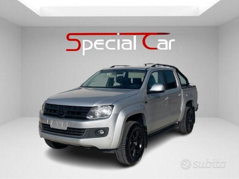 Usado VW Amarok 180 CV (132 kW) 2016 Gris Pickup/Camioneta