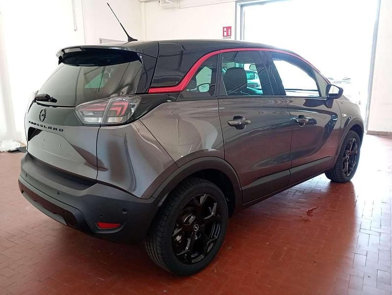 Usata Opel Crossland X GS Line 110 CV (80 kW) 2023 Grigio SUV