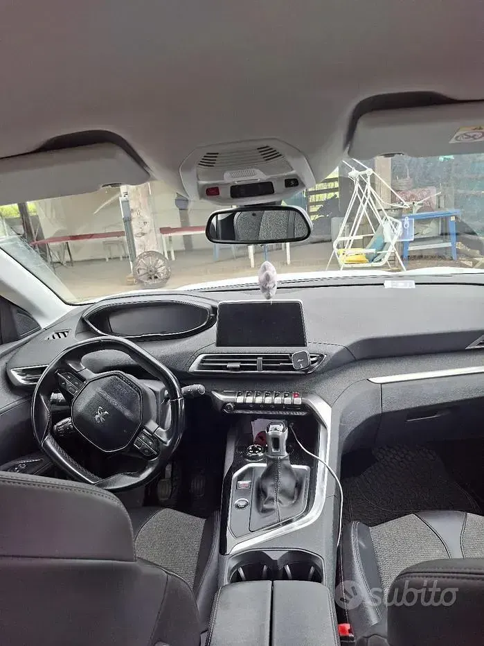 Usata Peugeot 5008 131 CV (96 kW) 2018 Bianco SUV