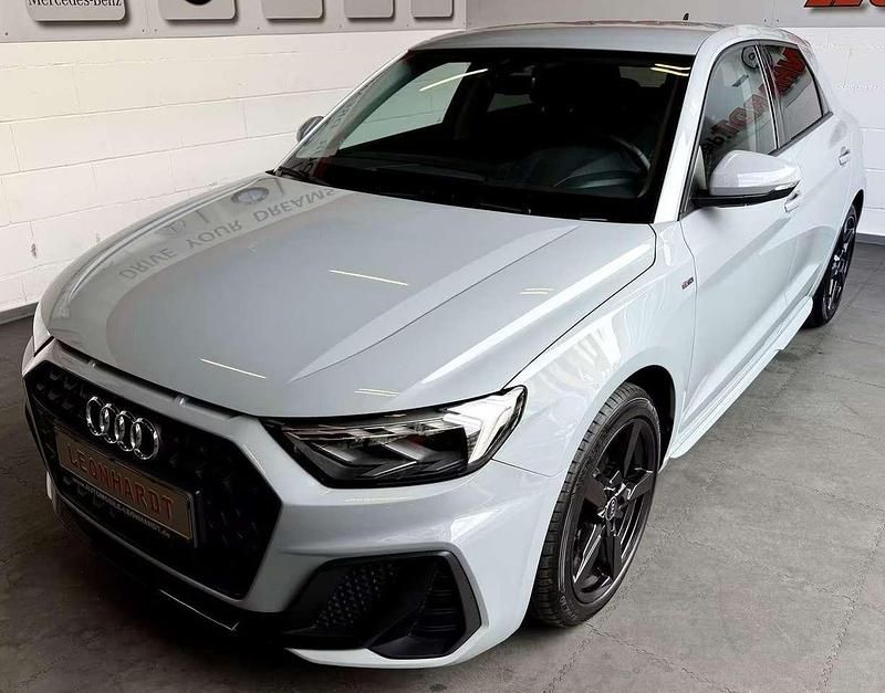 Argento Usata 2024 Audi A1 Sportback S-Line Due volumi | 23.190 € (Ottimo prezzo) - Immagine 1/4