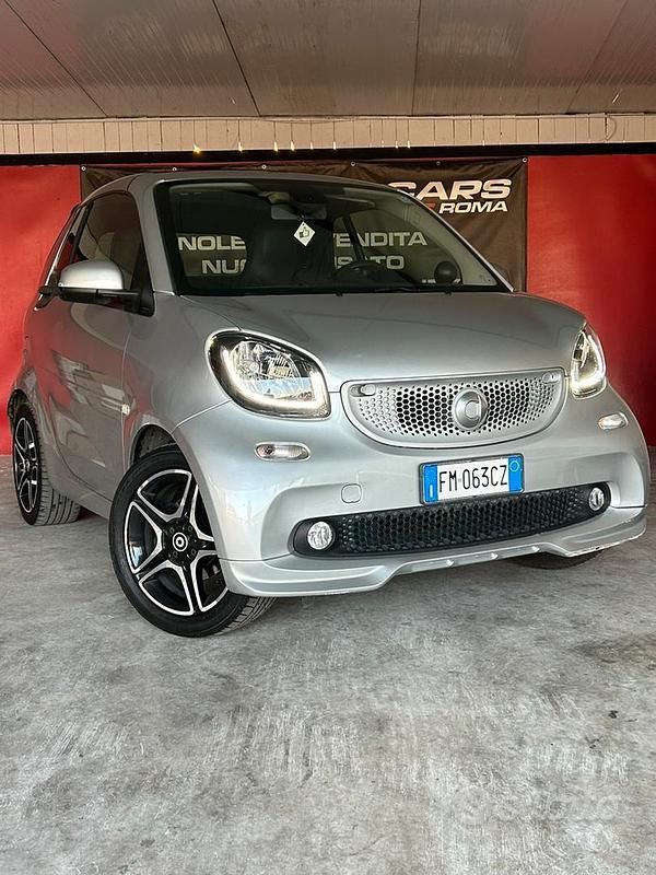 Grigio Usata 2017 Smart ForTwo Cabrio Cabrio | 10.399 € - Immagine 1/4