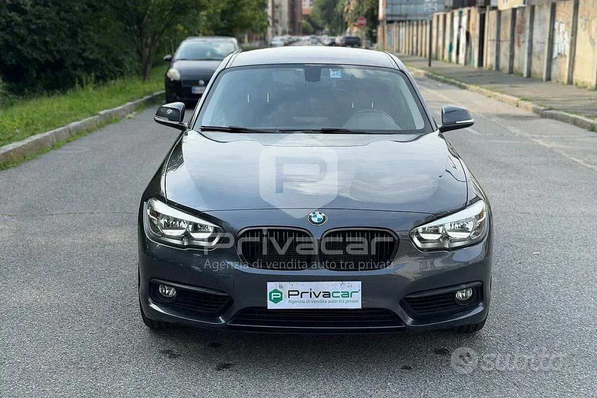 Usata BMW 118 Advantage 150 CV (110 kW) 2019 Bianco Utilitaria