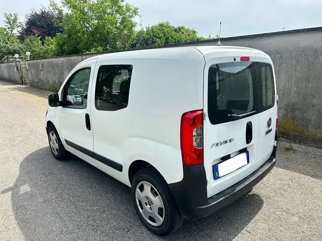 Usata Fiat Fiorino 95 CV (69 kW) 2021 Monovolume