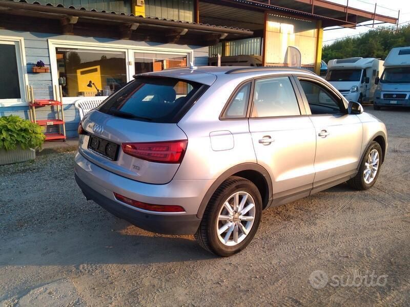Usata Audi Q3 150 CV (110 kW) 2015 Grigio SUV