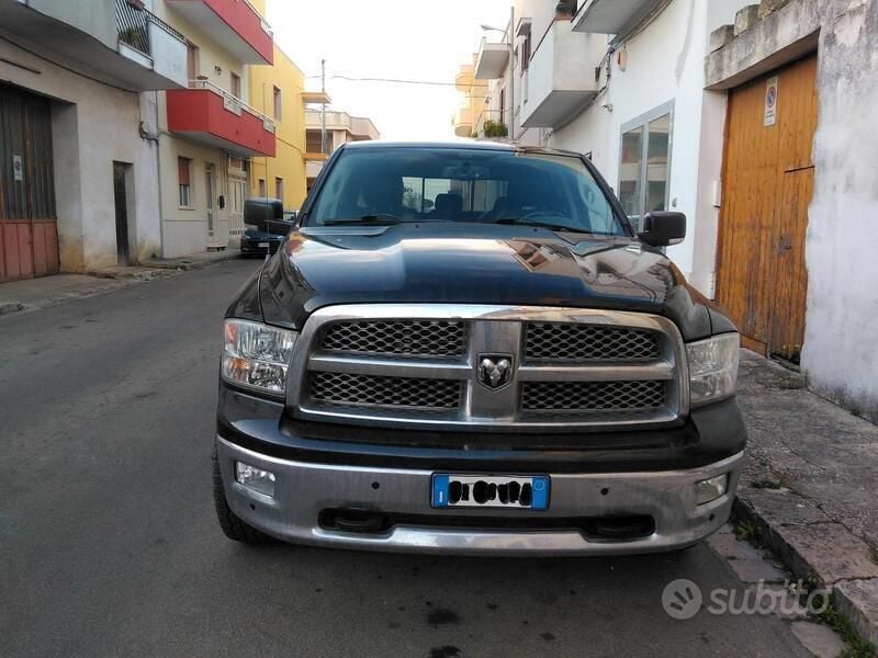 Nero Usata 2009 Dodge Ram Pick-up | 24.000 € (Buon prezzo) - Immagine 1/3
