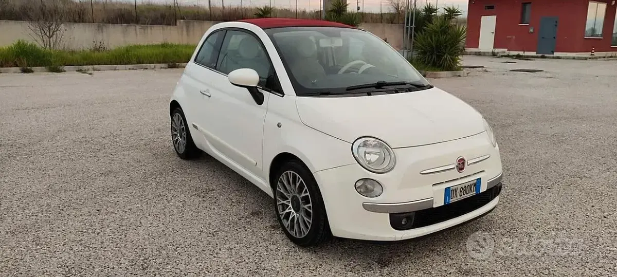 Usata Fiat 500 Sport 75 CV (55 kW) 2009 Bianco Cabrio