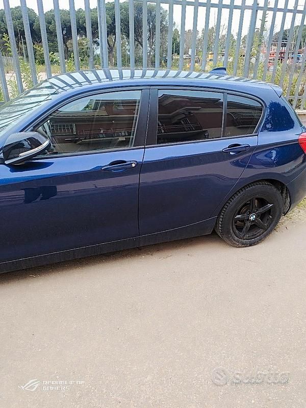 Usata BMW 118 2018 Blu Utilitaria