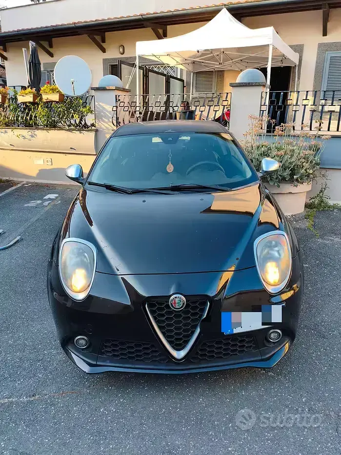 Usata Alfa Romeo MiTo 120 CV (88 kW) 2018 Nero Utilitaria