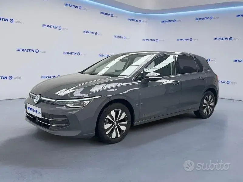 Usata VW Golf VIII Life 150 CV (110 kW) 2025 Berlina