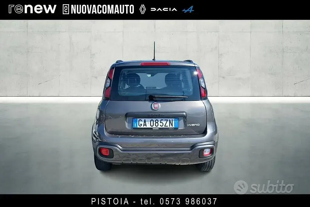 Usata Fiat Panda Cross Cross 70 CV (51 kW) 2020 Grigio scuro Utilitaria