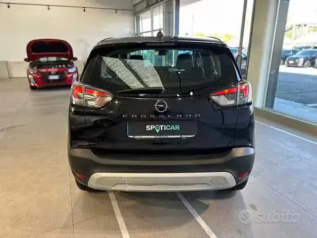 Usata Opel Crossland Elegance 83 CV (61 kW) 2022 Nero SUV