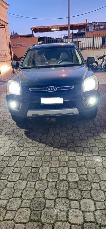 Usata Kia Sportage Active 141 CV (103 kW) 2009 Nero SUV