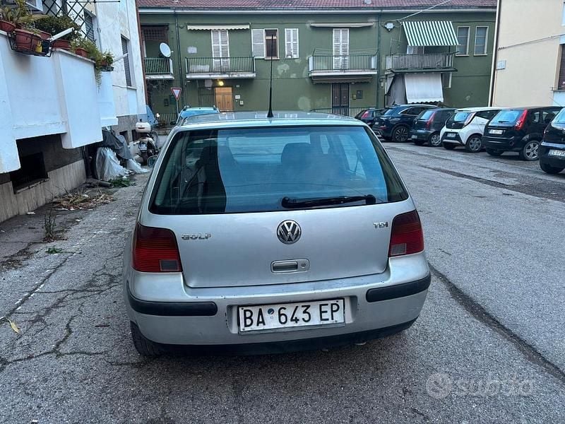Usata VW Golf III 110 CV (80 kW) 1997 Grigio Berlina