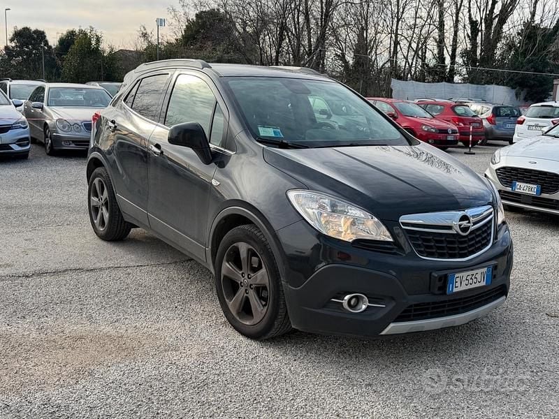 Usata Opel Mokka Cosmo 140 CV (102 kW) 2014 Nero SUV