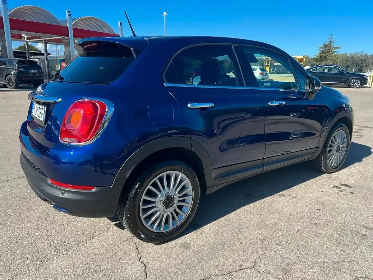 Usata Fiat 500X Lounge 120 CV (88 kW) 2017 Blu SUV