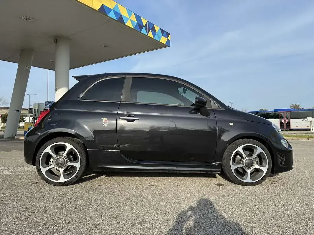 Usata Abarth 595 144 CV (105 kW) 2018 Nero Utilitaria