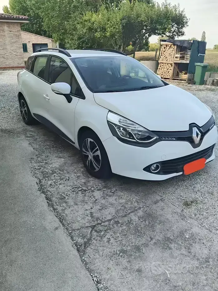 Usata Renault Clio 75 CV (55 kW) 2016 Bianco Station wagon