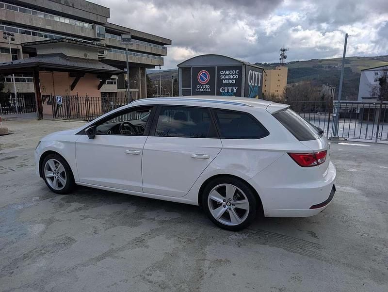 Usata Seat Leon ST FR 184 CV (135 kW) 2016 Bianco Station wagon