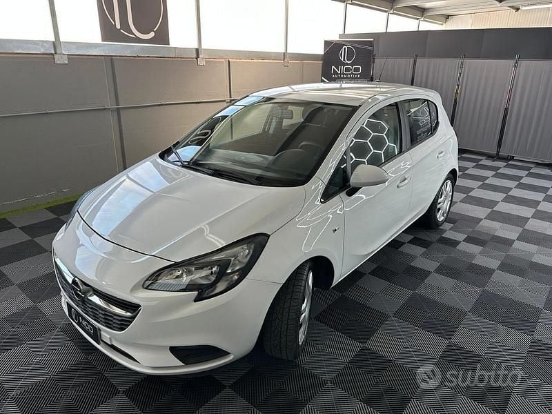 Usata Opel Corsa Cosmo 74 CV (54 kW) 2016 Bianco Utilitaria