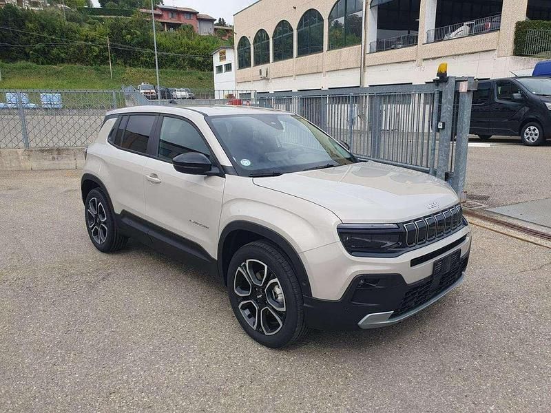 Nuova Jeep Avenger Summit 101 CV (74 kW) 2025 Grigio SUV