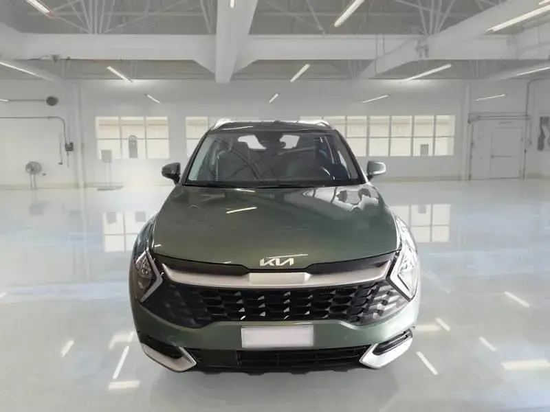 Usata Kia Sportage Style 229 CV (168 kW) 2023 Verde SUV