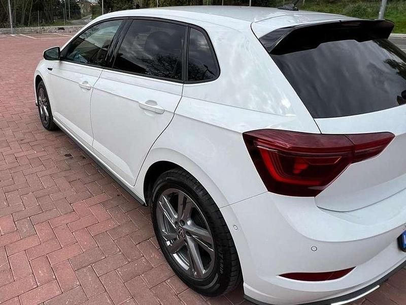Usata VW Polo R-line 95 CV (69 kW) 2023 Bianco Utilitaria