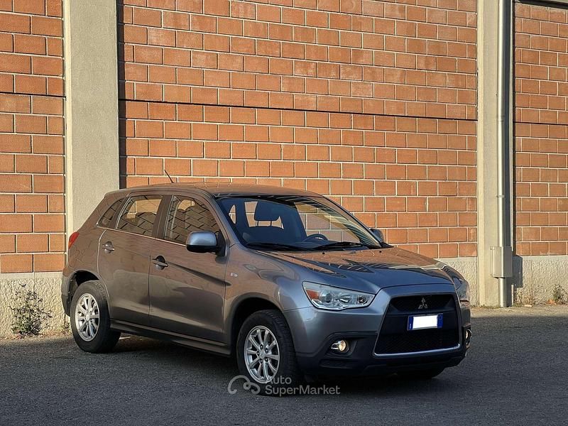 Grigio Usata 2010 Mitsubishi ASX Invite SUV | 4800 € (Buon prezzo) - Immagine 1/4