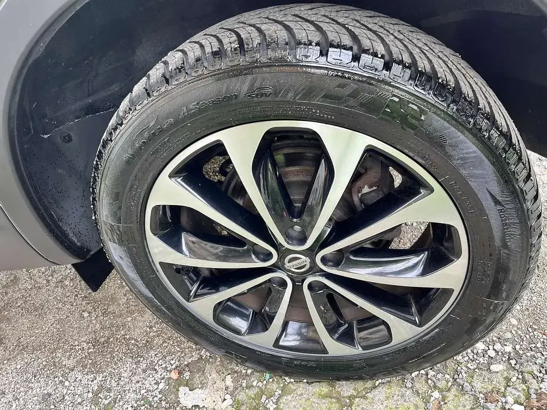 Usata Nissan Qashqai N-TEC 110 CV (80 kW) 2012 SUV