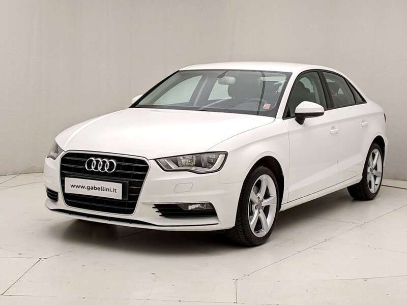 Usata Audi A3 Attraction 125 CV (91 kW) 2015 Bianco Berlina