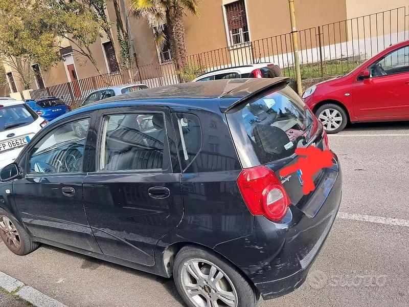 Usata Chevrolet Aveo 84 CV (61 kW) 2008 Nero Berlina