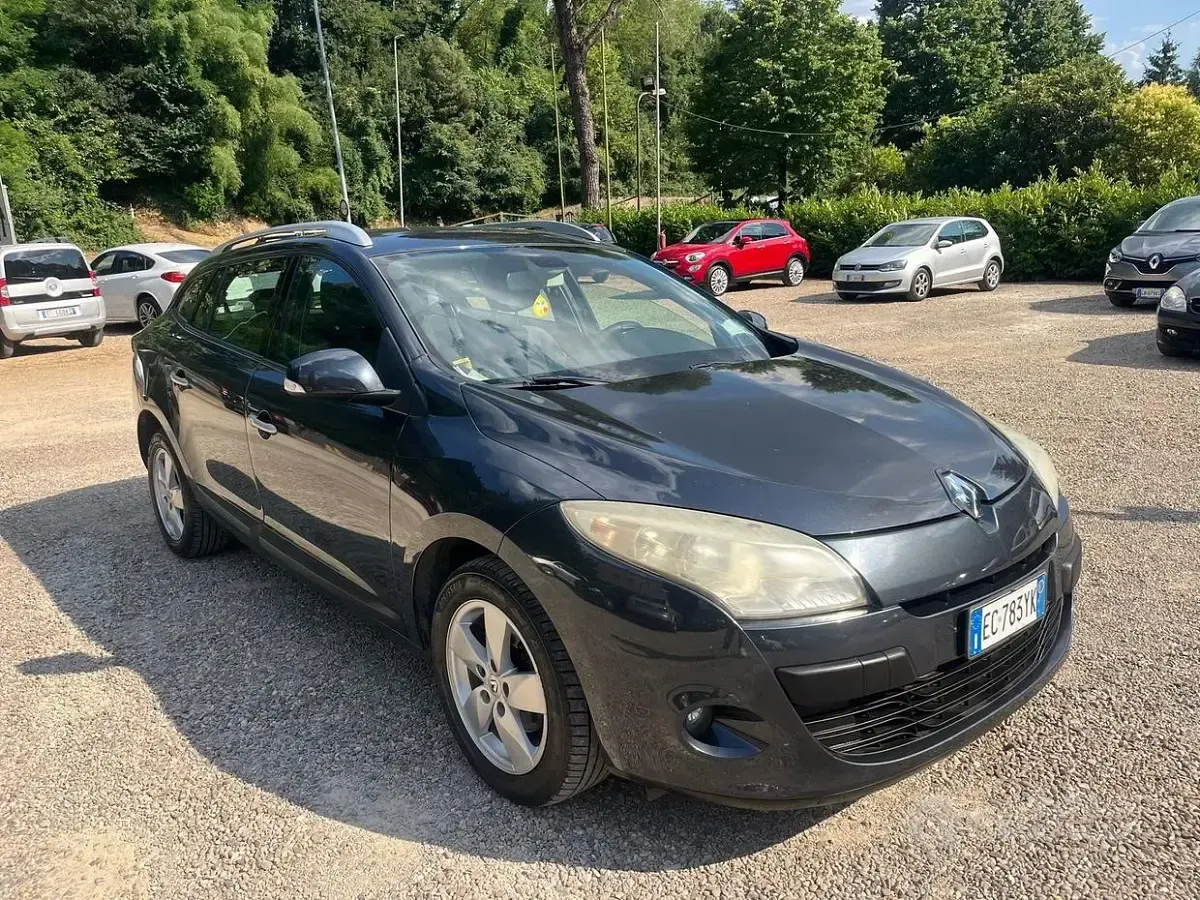Usata Renault Mégane GrandTour GT 110 CV (80 kW) 2010 Grigio Station wagon
