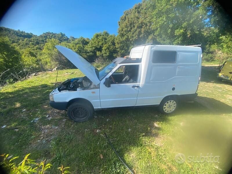Usata 1990 Fiat Fiorino Monovolume | 500 € - Immagine 1/4