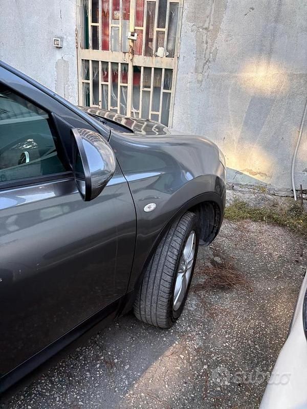 Usata Nissan Qashqai 2012 Grigio SUV