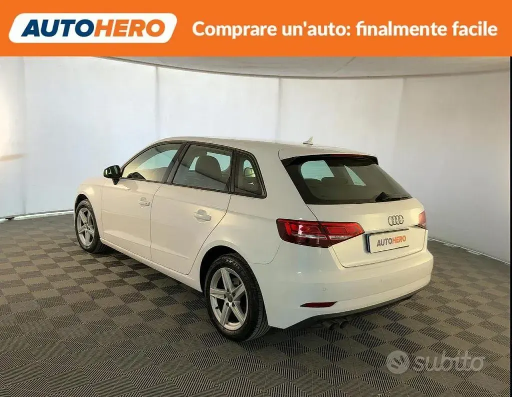 Usata Audi A3 150 CV (110 kW) 2018 Bianco Berlina