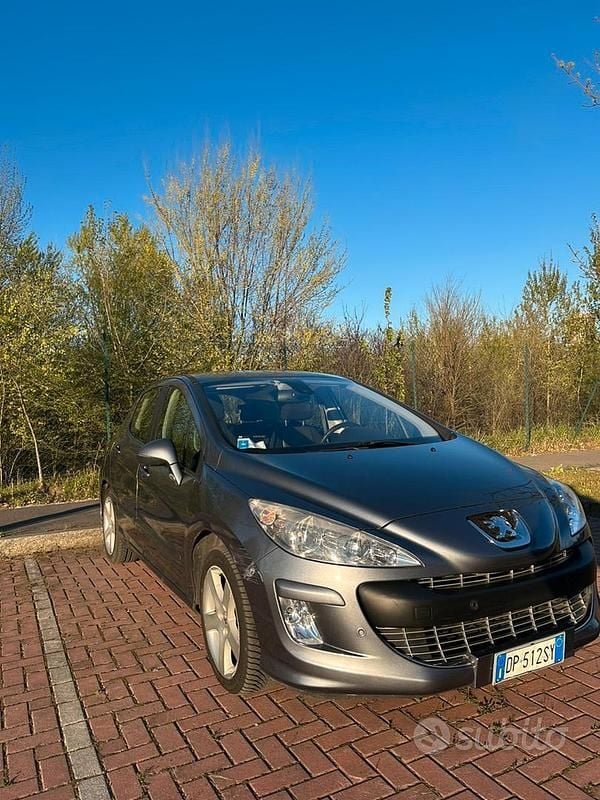 Usata Peugeot 308 136 CV (100 kW) 2008 Grigio Berlina
