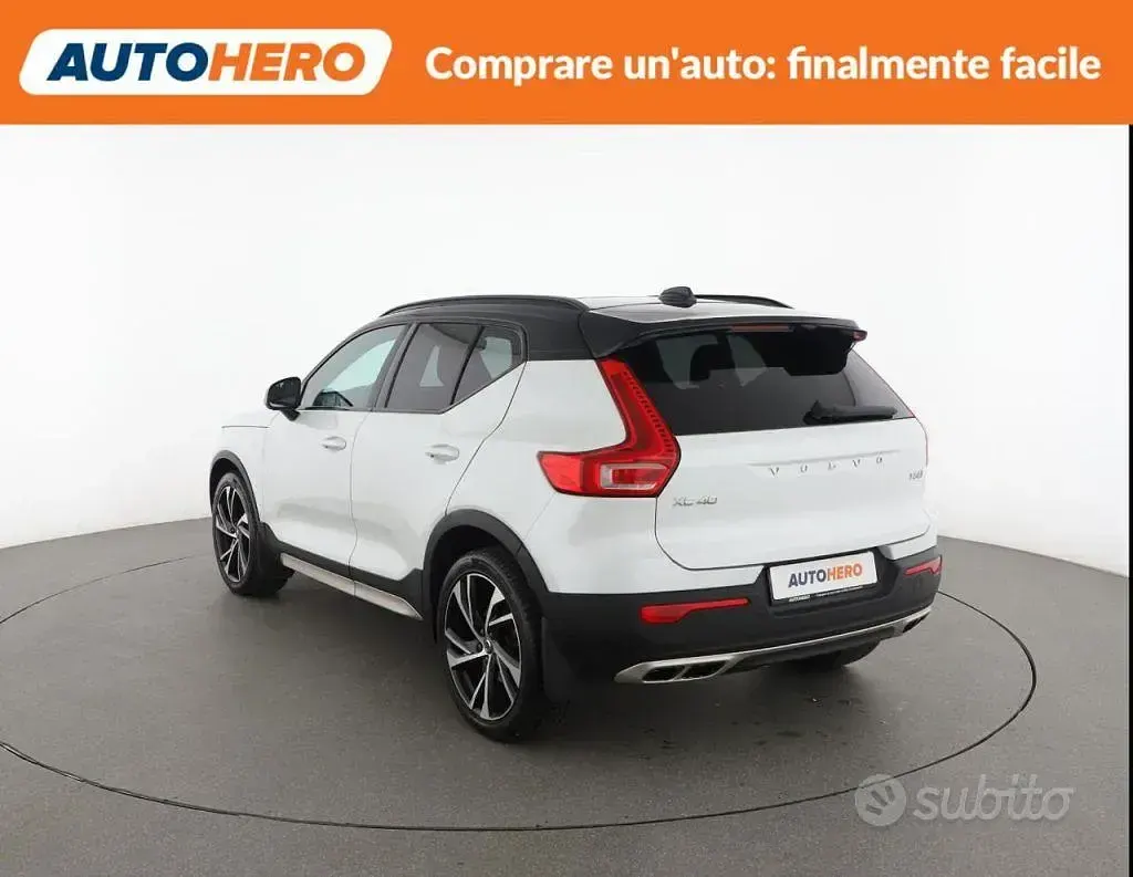 Usata Volvo XC40 R-Design 247 CV (181 kW) 2019 Bianco SUV