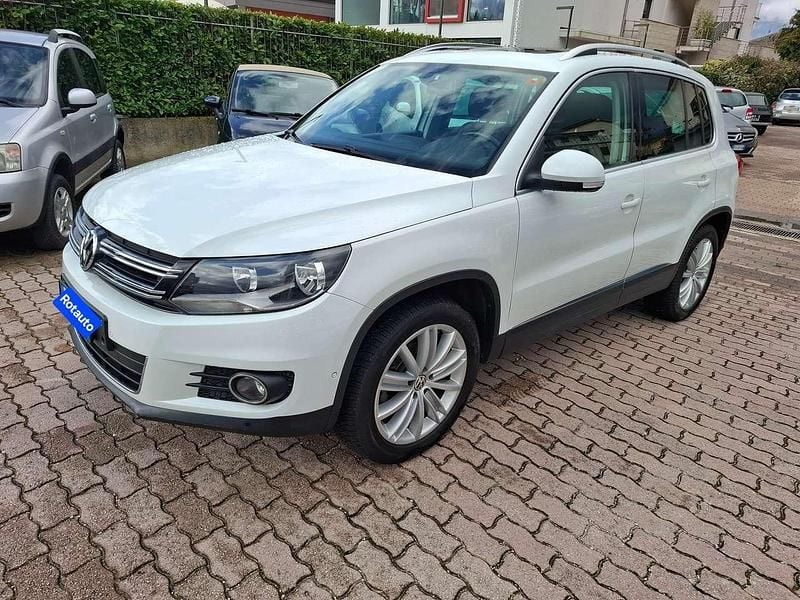 Usata VW Tiguan Sport 140 CV (102 kW) 2015 Bianco SUV