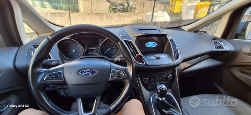 Usata Ford C-MAX 120 CV (88 kW) 2017 Monovolume
