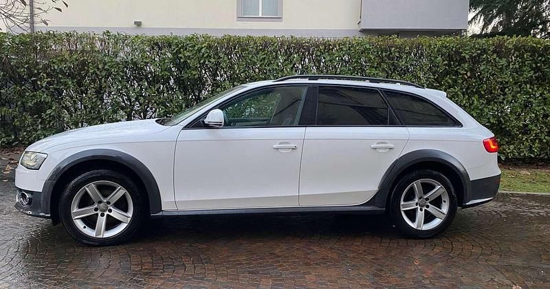 Bianco Usata 2014 Audi A4 Allroad Business Station wagon | 9000 € (Buon prezzo) - Immagine 1/4