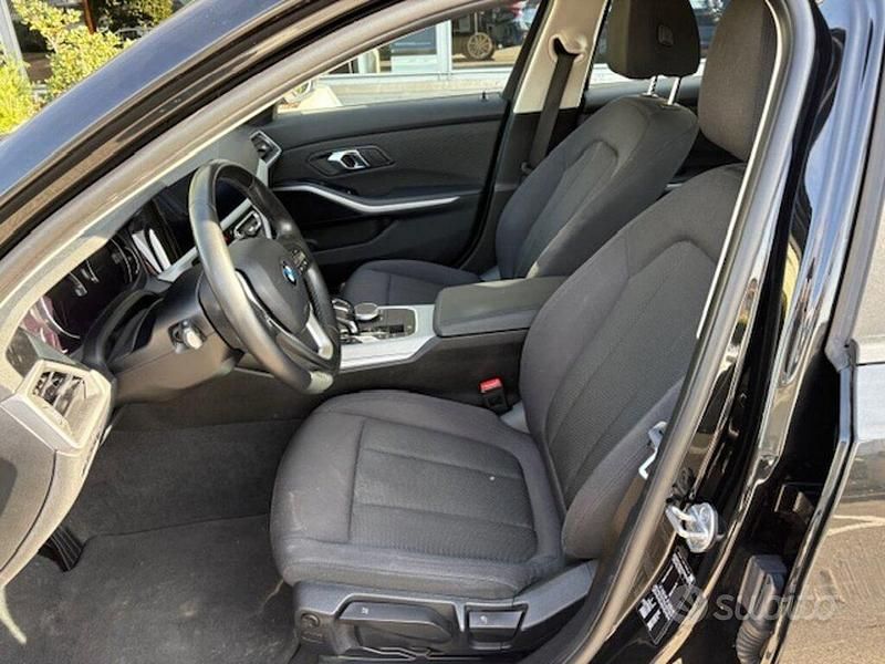 Usata BMW 318 Advantage 150 CV (110 kW) 2019 Nero Station wagon