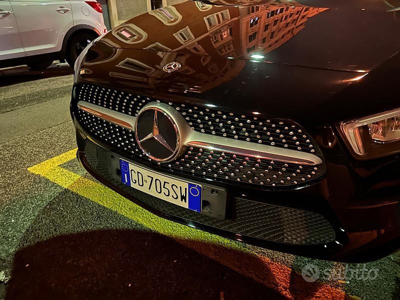 Occasion Mercedes A160 109 ch (80 kW) 2021 Noir Berline