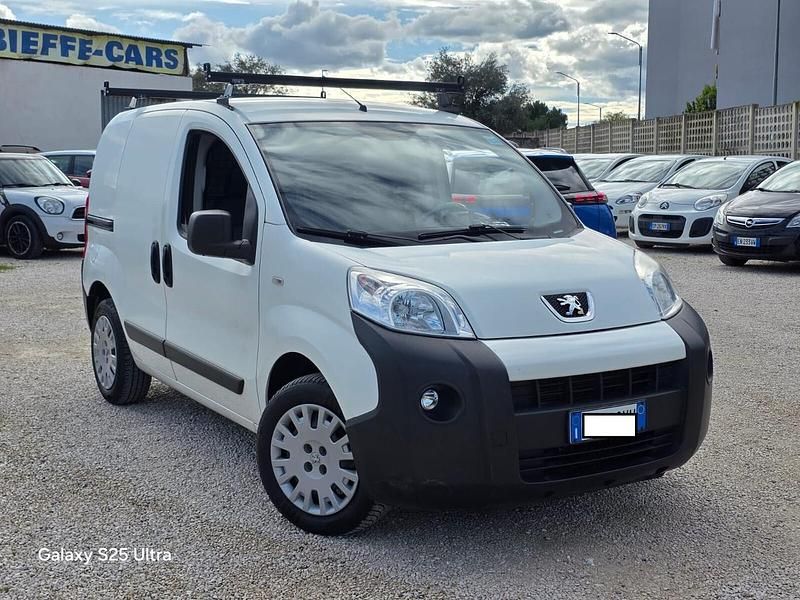 Usata Peugeot Bipper Premium 80 CV (58 kW) 2017 Bianco Monovolume