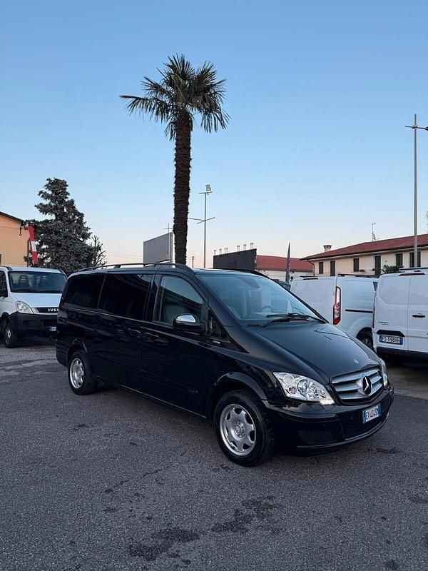 Usata Mercedes Viano 224 CV (164 kW) 2013 Nero Monovolume