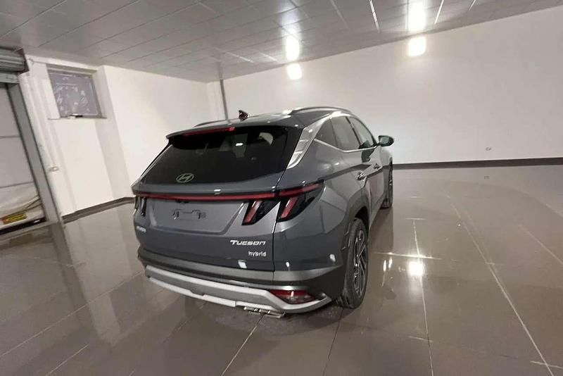 Nuova Hyundai Tucson 160 CV (117 kW) 2025 Ecotronic gray perlato SUV