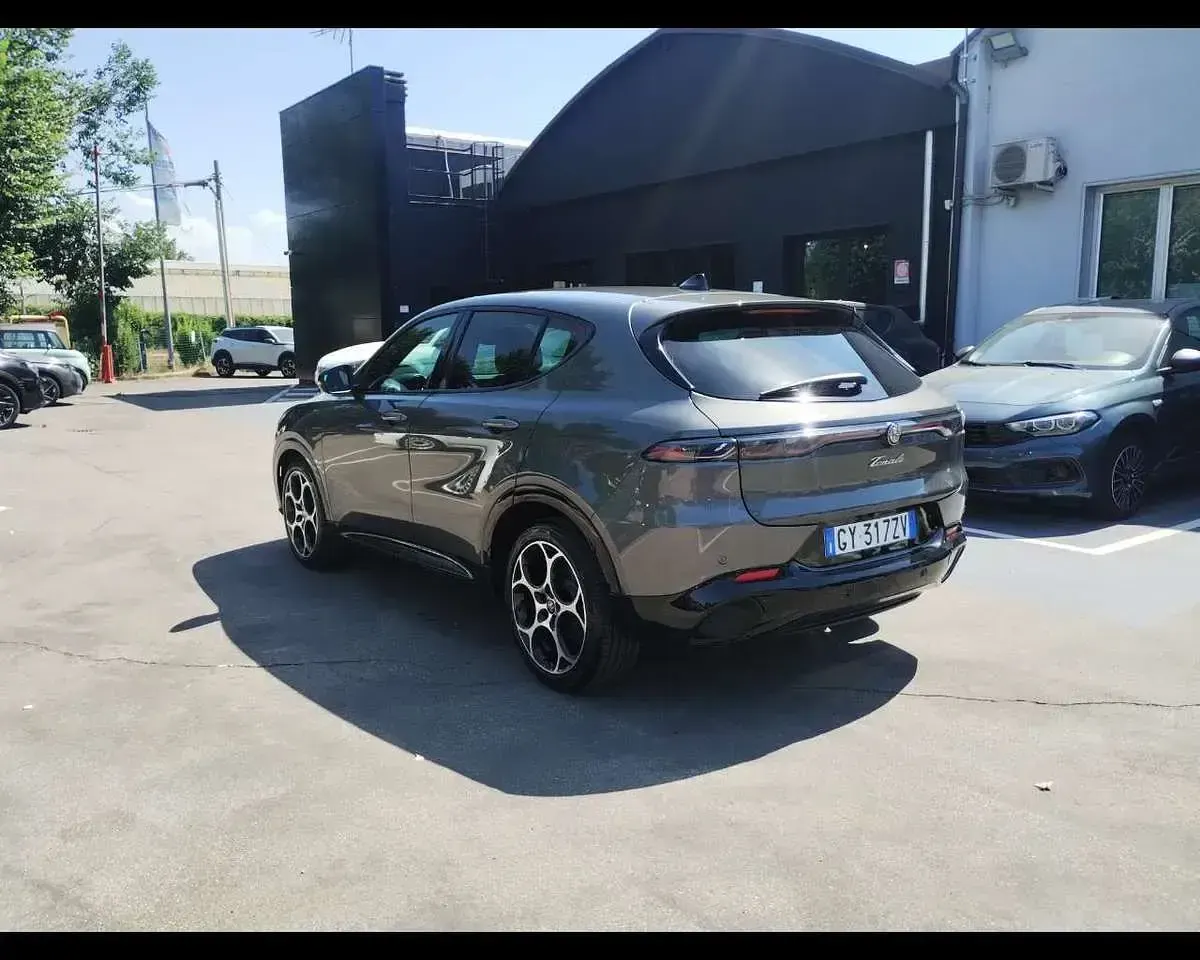 Usata Alfa Romeo Tonale Veloce 160 CV (117 kW) 2025 Grigio SUV