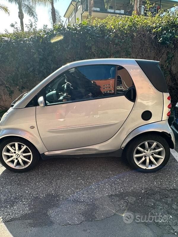 Usata Smart ForTwo Coupé 61 CV (44 kW) 2002 Grigio Coupé