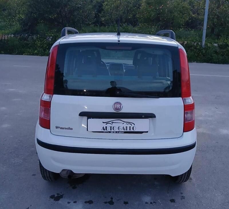 Usata Fiat Panda Dynamic 60 CV (44 kW) 2006 Bianco Utilitaria