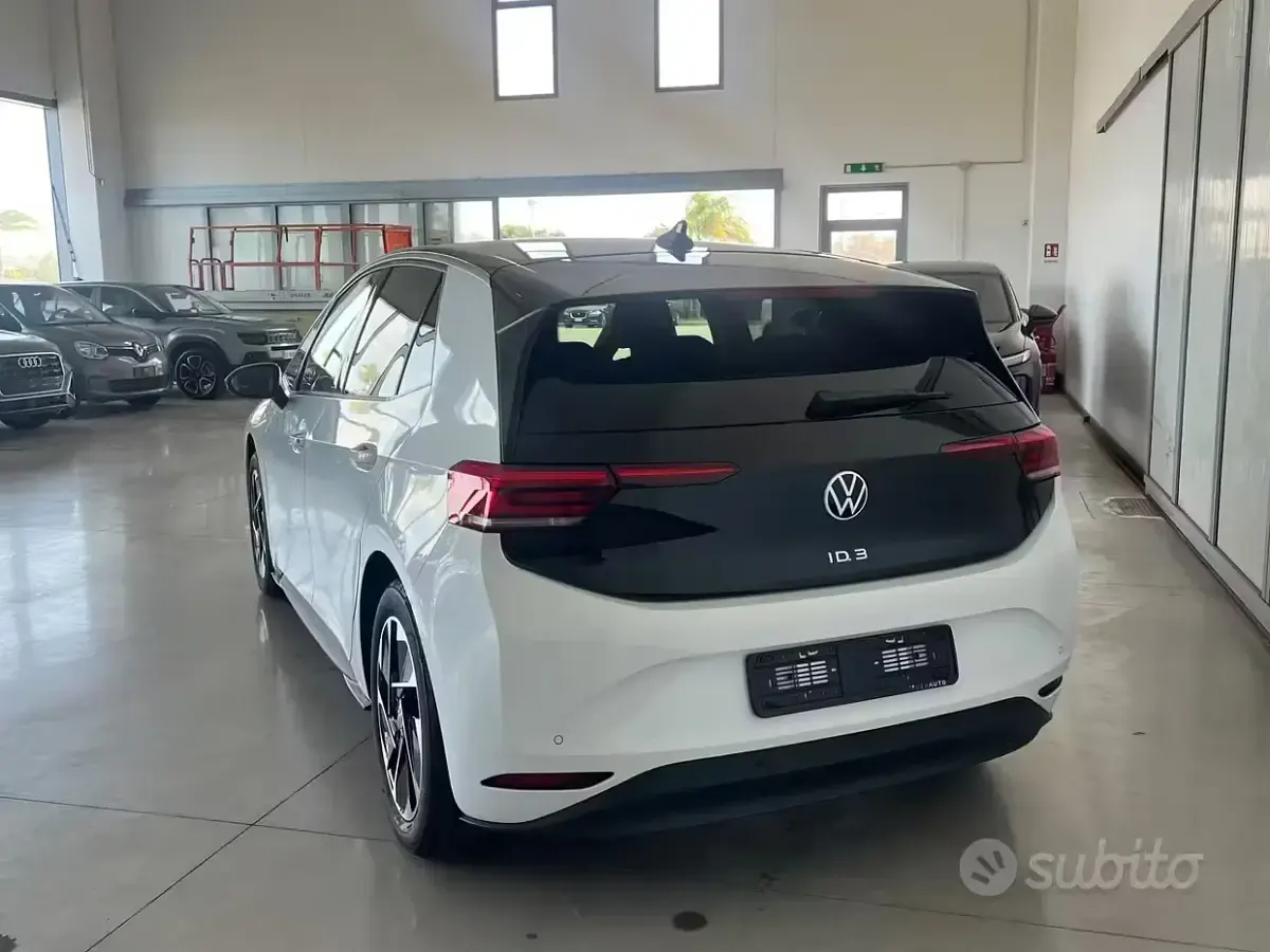 Nuova VW ID.3 Pure 69 kW (95 CV) 2026 Bianco Utilitaria