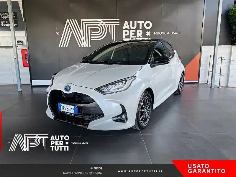Usata Toyota Yaris Hybrid Style 116 CV (85 kW) 2023 Utilitaria
