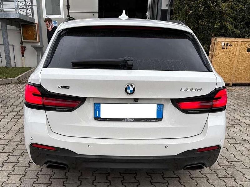 Usata BMW 530 M Sport 249 CV (183 kW) 2022 Bianco Station wagon